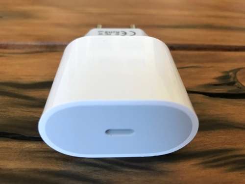 Apple Iphone 12 Mini Black Unlocked 64gb - Very good condition, used indoors only - Bargain