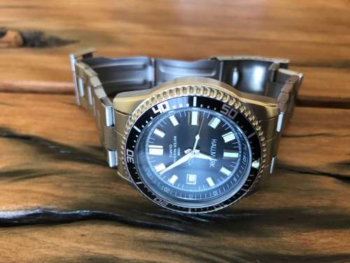 Hallmark Steel Divers Watch 41mm - Bargain!!!