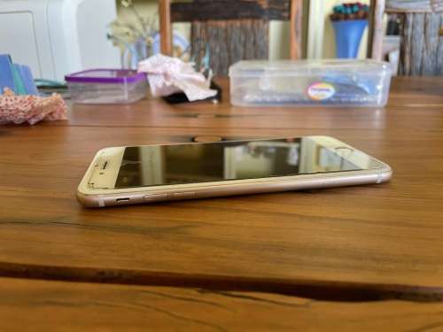 Apple Iphone 7 Plus Gold 32GB - Sell - AS IT IS. All Networks Unlocked