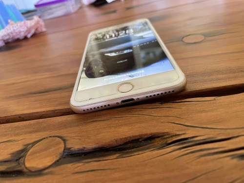 Apple Iphone 7 Plus Gold 32GB - Sell - AS IT IS. All Networks Unlocked