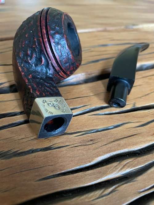 Peterson `Donegal Rocky` 80`s Bent Bulldog Briar Pipe 9mm (Nickel) - Bargain