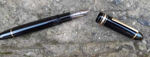 Montblanc Meisterstuck 149 Fountain Pen 18K Medium Nib - Early 1991 Model Authentic