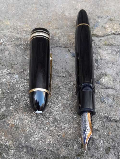 Montblanc Meisterstuck 149 Fountain Pen 18K Medium Nib - Early 1991 Model Authentic