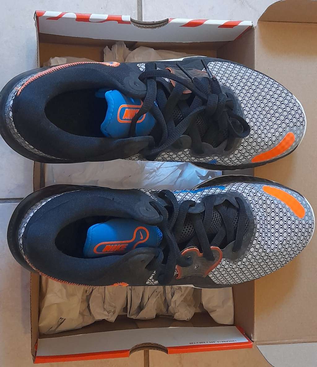 Nike Renew Elevate 2 Sneakers Size 10 Eur 43 - Bargain Unworned