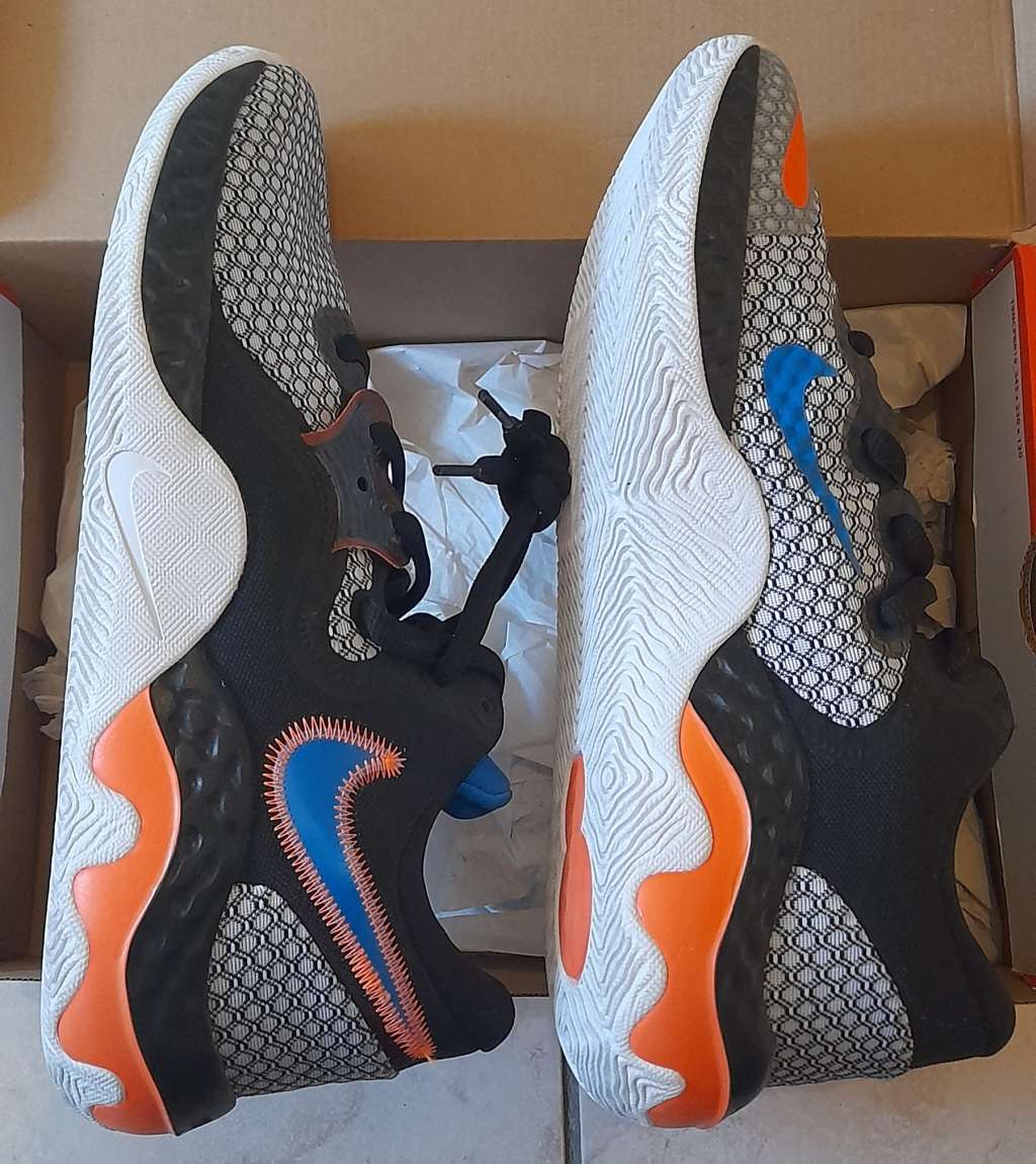 Nike Renew Elevate 2 Sneakers Size 10 Eur 43 - Bargain Unworned