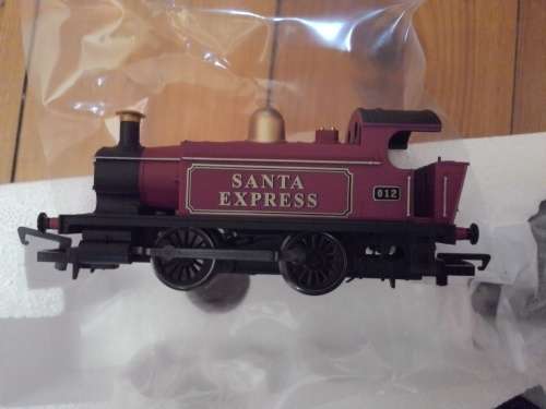 HORNBY SANTA EXPRESS ( BOX SLIGHT DAMAGE )