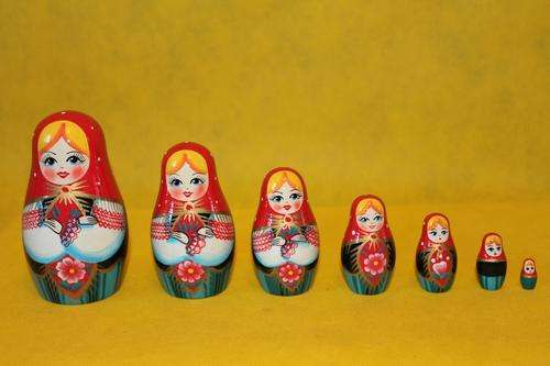 Matryoshka Babushka Babooshka Stacked Russian Nesting Dolls for Sale Gifts 7 pc
