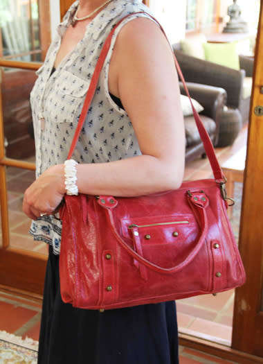 FIRENZE GENUINE LEATHER SAFARI HANDBAG. DESIGN MODELLED ON BALENCIAGA. MADE IN ITALY