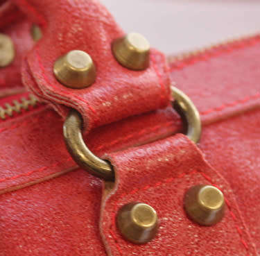 FIRENZE GENUINE LEATHER SAFARI HANDBAG. DESIGN MODELLED ON BALENCIAGA. MADE IN ITALY