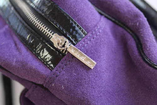 EXUDE LONDON PURPLE SUEDE SAFARI HANDBAG WITH BLACK PATENT LEATHER TRIM. ORIGINAL DUSTCOVER.
