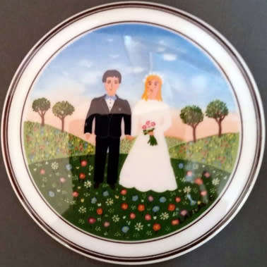 VINTAGE VILLEROY AND BOCH ORNAMENTAL PORCELAIN DISH WITH PAINTED LID. COLLECTOR'S ITEM!