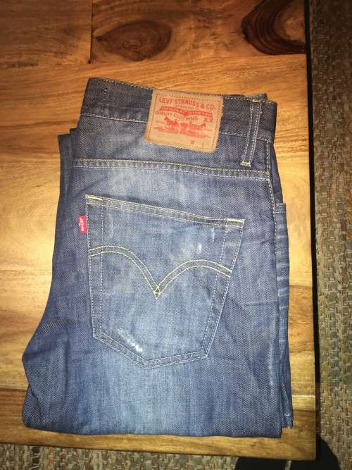 Levis 782 32W 34L (quality photos in discription)