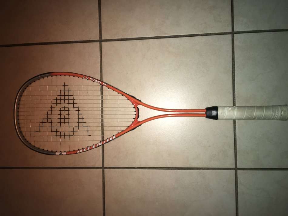 Dunlop squash racquet (as new 3 games old)