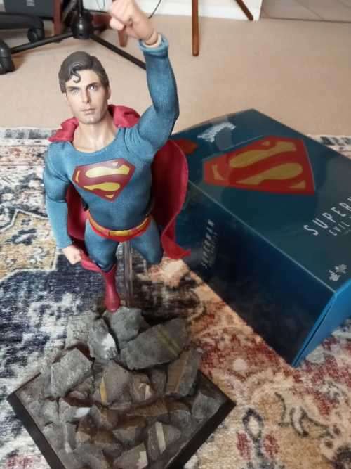 Superman III Evil Version - Hot Toys Exclusive 1/6th Scale Figure