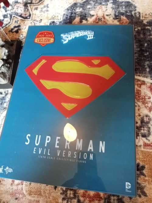 Superman III Evil Version - Hot Toys Exclusive 1/6th Scale Figure
