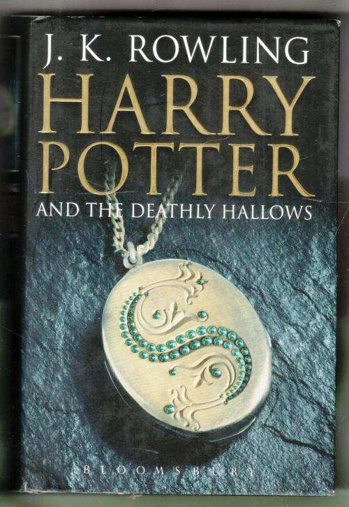 Harry Potter and the Deathly Hallows  --  J K Rowling