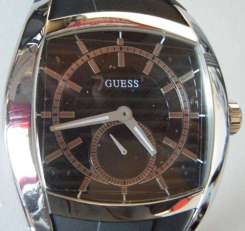 GUESS Classic Black Dial Chronograph Mens Watch