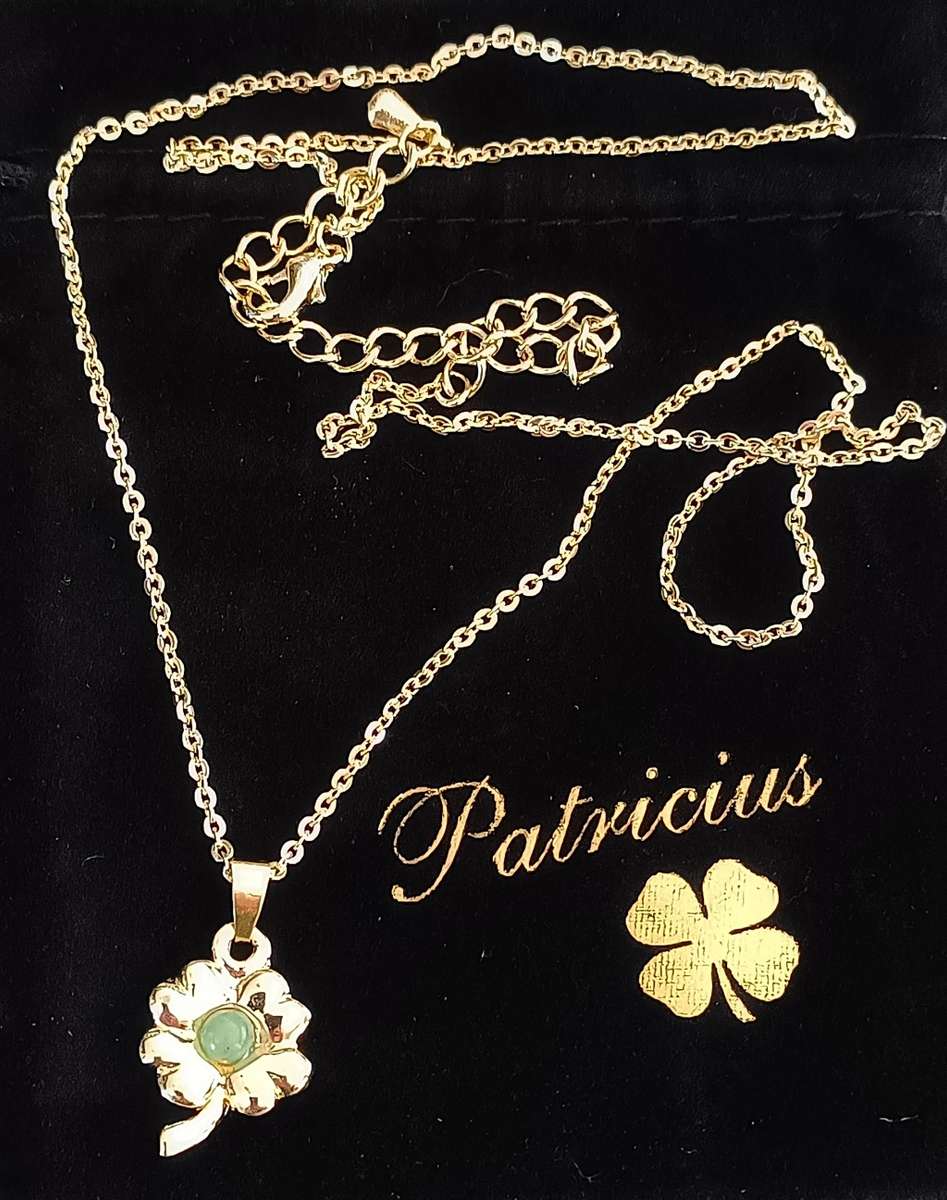 PATRICIUS Gold Plated Aventurine Pendant Necklace