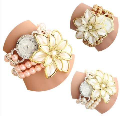 Imitation Pearl Strap Flower Bracelet Quartz Wristwatches Women Dress Watches Montre Femme Clock