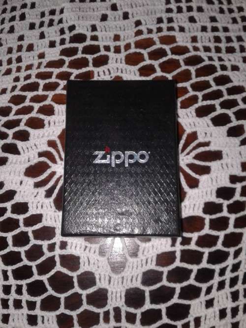 GENIUNE ZIPPO LIGHTER