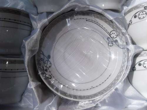 TEA SET 12 piece Made in CHINA