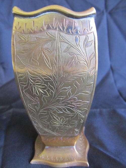 BRASS DECORATIVE VASE