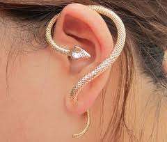 Snake wrap around earring / ear cuff gold