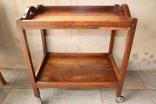 Vintage Buttlers Troller / Drinks Trolley on Castor Wheels