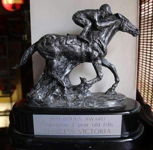 Race Horse Specter Statue (Weighs 2kg)