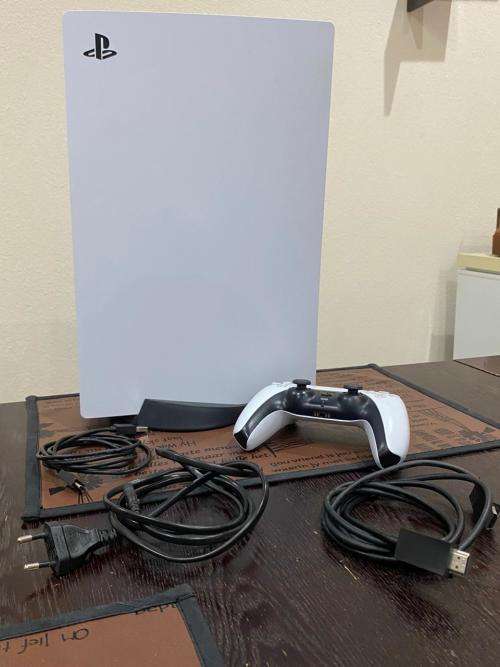 Playstation 5 with remote Disk ed