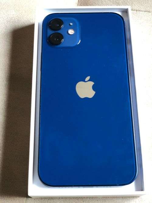 Apple iPhone 12