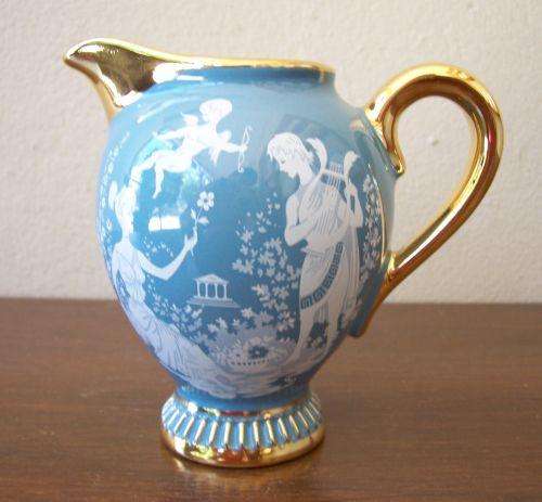 Stunning - Italian Milk Jug - Pottery