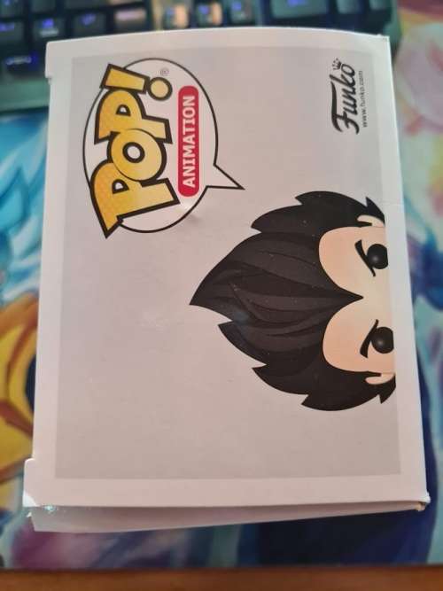Funko Pop! -  Dragon Ball Z - Vegeta - Over 9000 + Free Protector [Box damage special]