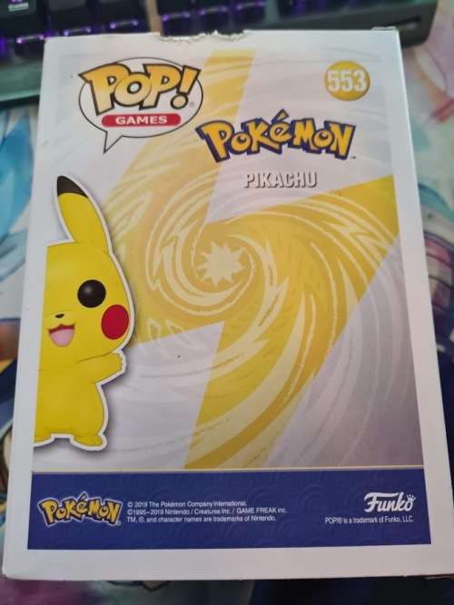 Funko POP! Games - Pokemon - Pikachu (Waving) - Damaged box