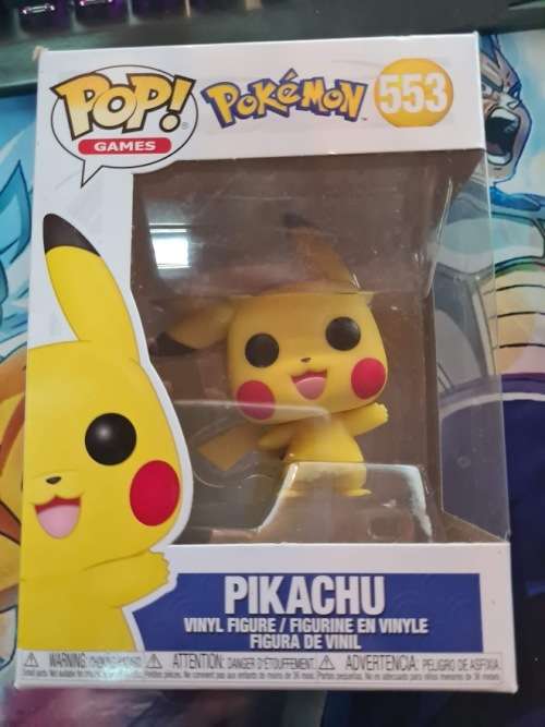 Funko POP! Games - Pokemon - Pikachu (Waving) - Damaged box