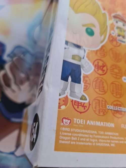 Funko Pop! - Super Saiyan Vegeta - Red Chrome - SDCC + protector (Box Damage)