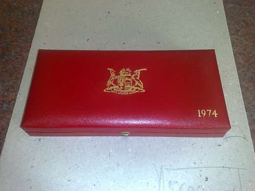 RSA-1974 LONG PROOF SET,INCLUDES GOLD R2 AND GOLD R1-ORIGINAL SA MINT RED BOX-GETTING SCARCE!!!