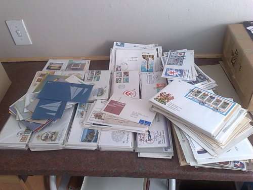 BULKLOT OF COVERS TO CLEAR-BOX FULL,OVER 620 COVERS,MAINLY RSA,SOME GB ETC-80% PLUS FINE