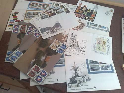 BULKLOT OF COVERS TO CLEAR-BOX FULL,OVER 620 COVERS,MAINLY RSA,SOME GB ETC-80% PLUS FINE