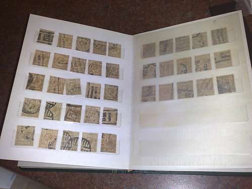 GREAT BRITAIN-SMALL MIXED LOT TO CLEAR,STOCKBOOK,LOOSE PAGES,CARDS ETC