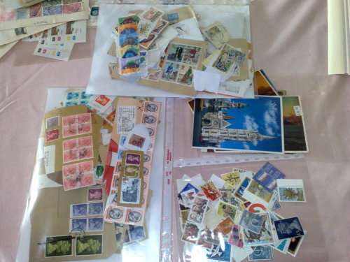 GLORY LOT TO CLEAR-CARDS,SLEEVES,PAGES,,ODDS-40  ITEMS IN TOTAL-PLUS STOCKBOOK FULL-BARGAIN LOT