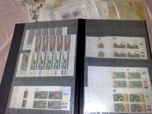 BOX FULL CLEARANCE LOT-STOCKBOOK,ALBUMS,CONTROLS,MAXICARDS,YEAR PACKS-READ DESCRIPTION