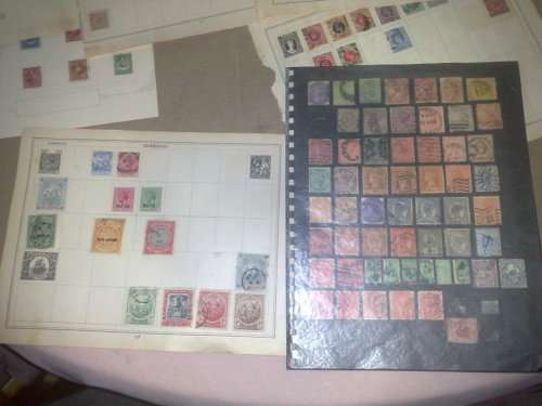 BRITISH COMMONWEALTH-10  OLD ALBUM PAGES WITH ASSORTED STAMPS,BID PER PAGE,MANY Q VICS