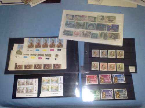 GLORY LOT-BARGAIN BUY-40 ASSORTED ITEMS,CARDS SLEEVES ETC-SOME BETTER ITEMS HERE!!!