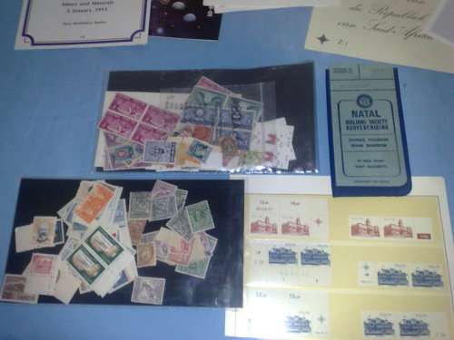 GLORY LOT-BARGAIN BUY-40 ASSORTED ITEMS,CARDS SLEEVES ETC-SOME BETTER ITEMS HERE!!!