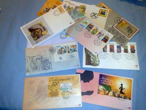 FREE FDC ALBUM,FREE 50 UNSERVICED COVERS,PAY FOR 100 GOOD 6TH AND 7TH SERIES FDC,FINE CLEAN LOT
