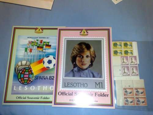 GLORY LOT TO CLEAR,CARDS,SLEEVES,FOLDERS,JPEX,COVERS ETC-BARGAIN BUY-45 ITEMS