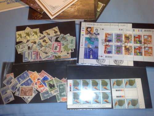 GOOD NEWS GLORY LOT TO CLEAR-CARDS,SLEEVES WITH LOOSE,CONTROLS,FOLDERS ETC,MANY ITEMS,,,BARGAIN