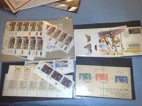 GOOD NEWS GLORY LOT TO CLEAR-CARDS,SLEEVES WITH LOOSE,CONTROLS,FOLDERS ETC,MANY ITEMS,,,BARGAIN