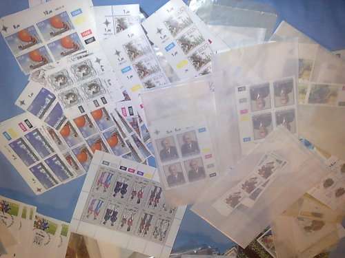 BARGAIN CLEARANCE LOT-CONTROL BLOCKS.LOOSE STAMPS,FDC,MINISHEETS,MAXICARDS ETC-GOOD VALUE ASSORTMENT
